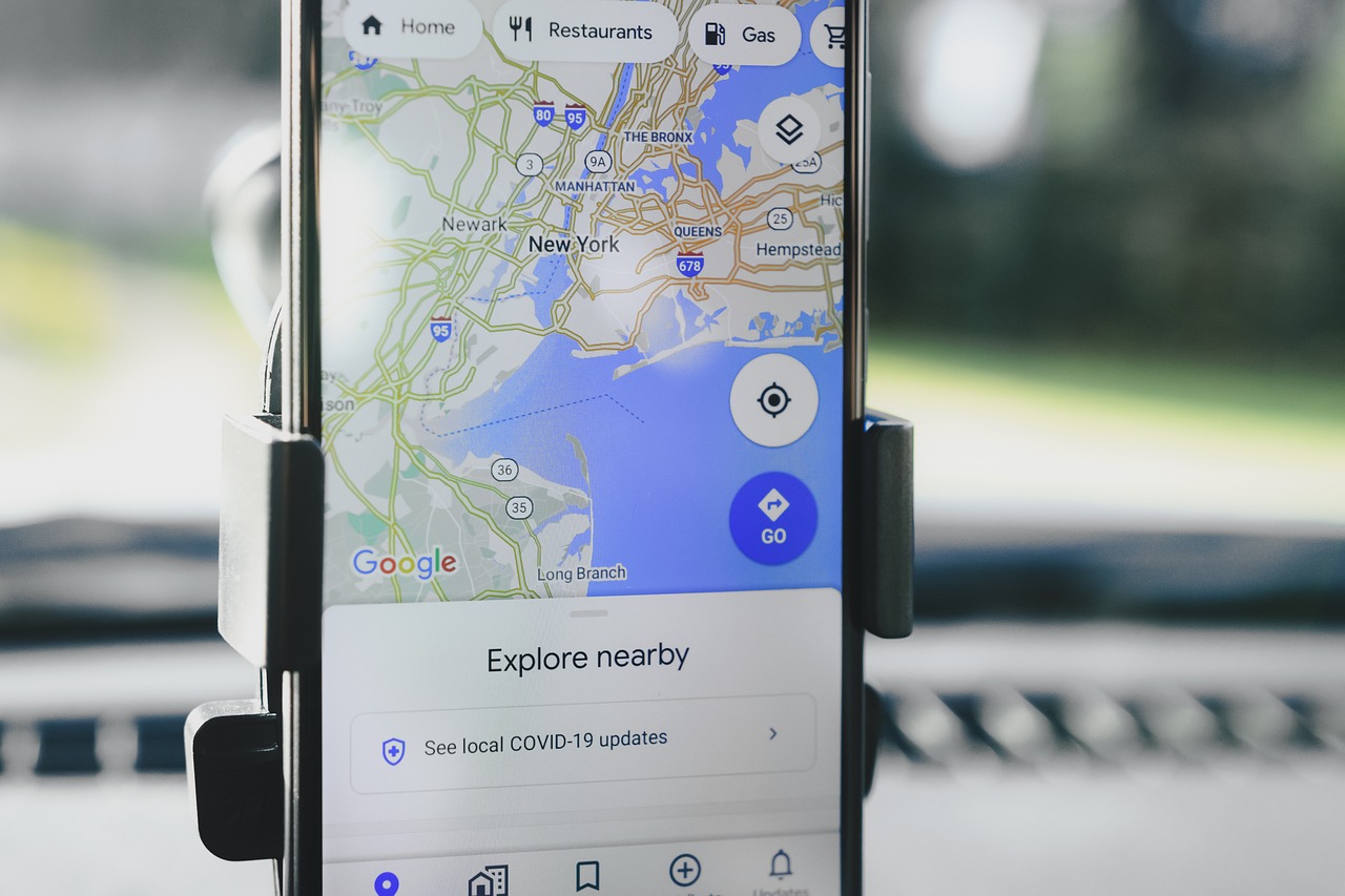 cara menambah kontak di google maps